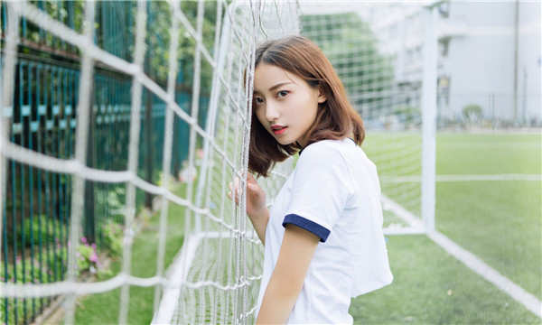 赤城标题：揭开正规试管助孕费用，帮您实现代怀生子的梦想